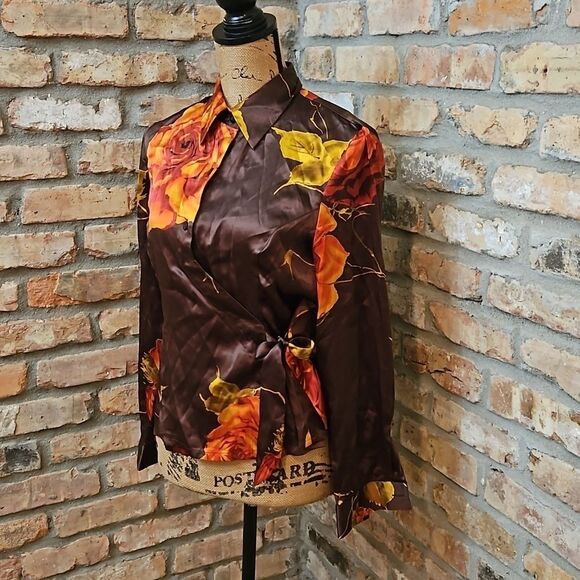 Nygard Collection brown floral silk top size 6 - Picture 4 of 11
